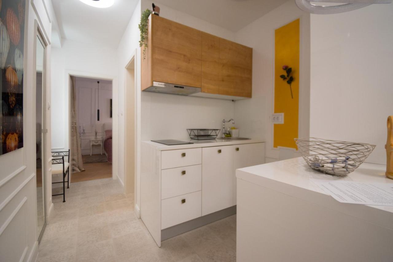 Apartment Trixi Maksimijan Pula Exteriér fotografie
